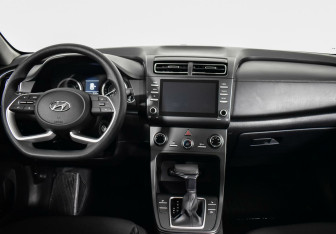 Подержанный автомобиль Hyundai Creta 2021 года (8 фото)