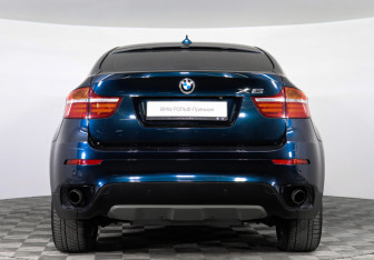 Подержанный автомобиль BMW X6 2013 года (4 фото)