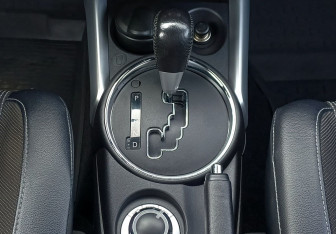 Подержанный автомобиль Peugeot 4008 2012 года (15 фото)