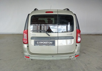 Подержанный автомобиль LADA (ВАЗ) Largus Wagon 2018 года (5 фото)