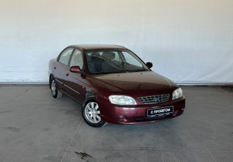 Подержанный автомобиль Kia Spectra Sedan 2006 года (3 фото)
