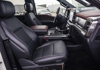 Новый Ford F-150 2023 (14 фото)