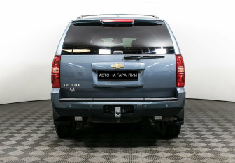 Подержанный автомобиль Chevrolet Tahoe 2008 года (4 фото)