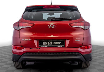Подержанный автомобиль Hyundai Tucson 2016 года (6 фото)