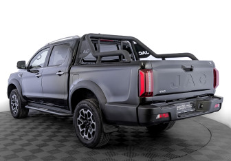 Подержанный автомобиль JAC T9 2024 года (7 фото)