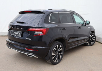 Подержанный автомобиль Skoda Karoq 2024 года (4 фото)