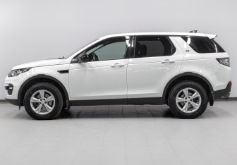 Подержанный автомобиль Land Rover Discovery Sport 2018 года (8 фото)