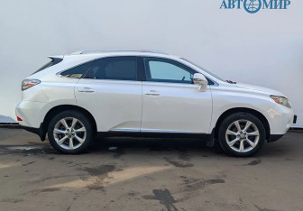 Подержанный автомобиль Lexus RX 2010 года (4 фото)