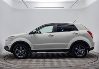 Подержанный автомобиль SsangYong Actyon 2012 года (2 фото)