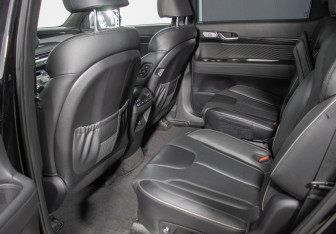 Подержанный автомобиль Hyundai Palisade 2023 года (11 фото)