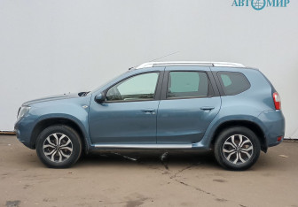 Подержанный автомобиль Nissan Terrano 2017 года (8 фото)