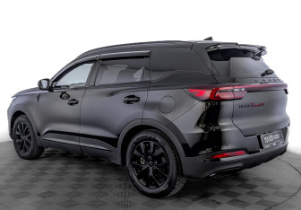 Подержанный автомобиль Chery Tiggo 7 Pro 2023 года (7 фото)