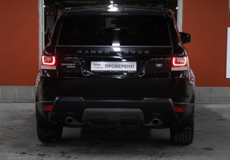 Подержанный автомобиль Land Rover Range Rover Sport 2013 года (6 фото)