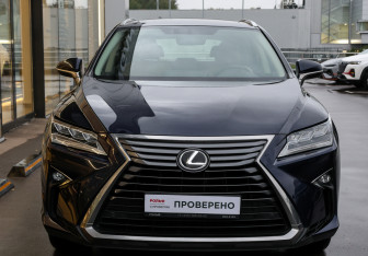 Подержанный автомобиль Lexus RX 2017 года (3 фото)