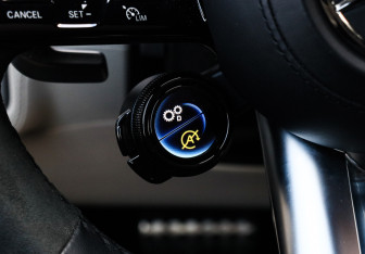 Подержанный автомобиль Mercedes-Benz GLE AMG 2023 года (31 фото)