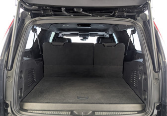 Подержанный автомобиль Cadillac Escalade Suv 2020 года (10 фото)