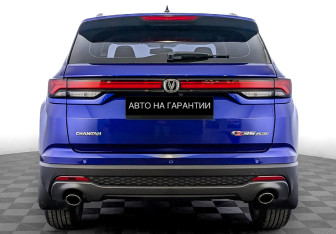 Подержанный автомобиль Changan CS35PLUS 2022 года (4 фото)