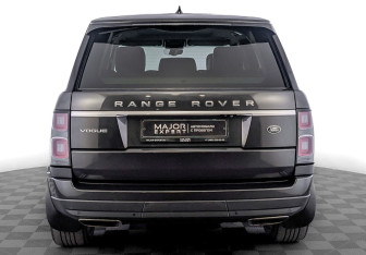 Подержанный автомобиль Land Rover Range Rover 2018 года (6 фото)