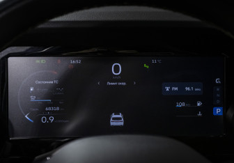 Подержанный автомобиль Geely Monjaro 2023 года (11 фото)