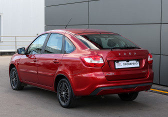 Подержанный автомобиль LADA (ВАЗ) Granta Liftback 2021 года (7 фото)