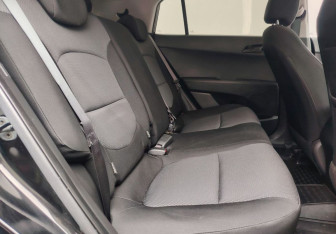 Подержанный автомобиль Hyundai Creta 2021 года (11 фото)