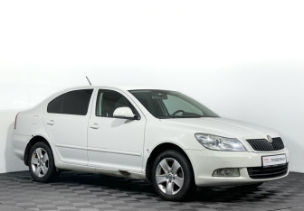 Подержанный автомобиль Skoda Octavia Liftback 2013 года (3 фото)