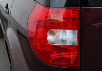 Подержанный автомобиль Skoda Yeti 2012 года (20 фото)