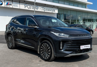 Подержанный автомобиль Exeed TXL 2022 года (3 фото)