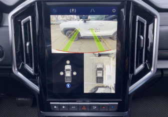 Подержанный автомобиль JAC T9 2024 года (17 фото)