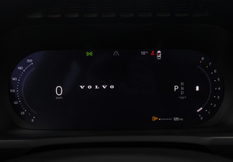 Новый Volvo XC90 2025 (16 фото)
