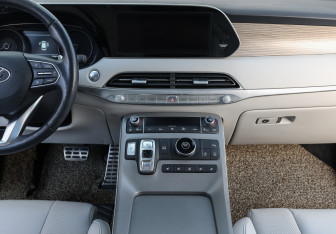 Подержанный автомобиль Hyundai Palisade 2020 года (16 фото)