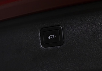 Подержанный автомобиль Changan UNI-S 2024 года (23 фото)