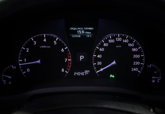Подержанный автомобиль Lexus RX 2012 года (16 фото)