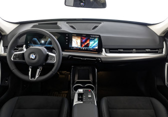 Новый BMW X1 2025 (10 фото)