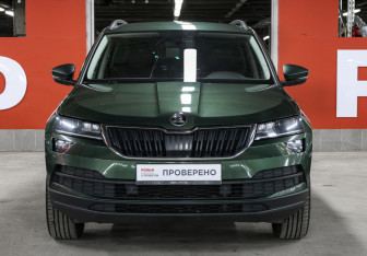 Подержанный автомобиль Skoda Karoq 2020 года (2 фото)