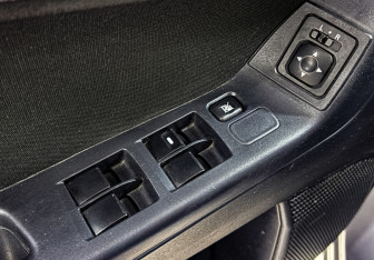 Подержанный автомобиль Mitsubishi Lancer Sedan 2008 года (18 фото)