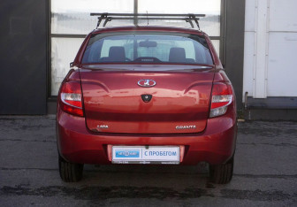 Подержанный автомобиль LADA (ВАЗ) Granta Sedan 2013 года (6 фото)