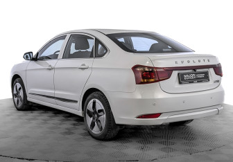 Подержанный автомобиль Evolute i-PRO 2025 года (7 фото)