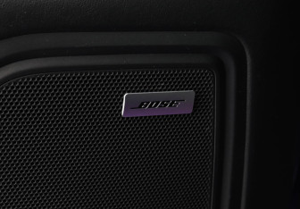 Подержанный автомобиль Porsche Macan 2017 года (16 фото)