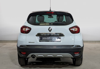 Подержанный автомобиль Renault Kaptur 2018 года (6 фото)
