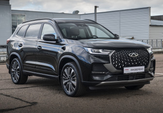 Подержанный автомобиль Chery Tiggo 8 Pro Max 2023 года (3 фото)