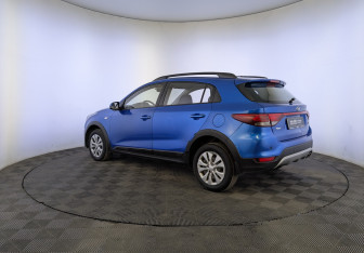 Подержанный автомобиль Kia Rio Hatchback 2019 года (7 фото)