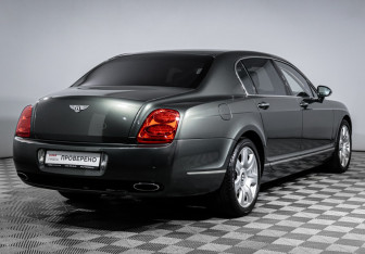 Подержанный автомобиль Bentley Continental Flying Spur 2006 года (5 фото)