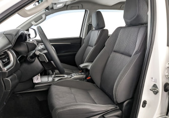 Подержанный автомобиль Toyota Fortuner 2021 года (20 фото)