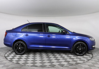 Подержанный автомобиль Skoda Rapid Liftback 2018 года (4 фото)