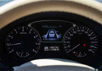 Подержанный автомобиль Nissan Teana 2014 года (26 фото)