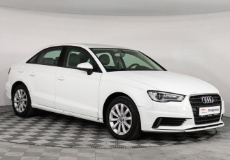 Подержанный автомобиль Audi A3 Sedan 2015 года (3 фото)