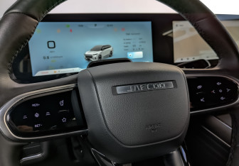 Подержанный автомобиль Jaecoo J8 2024 года (27 фото)