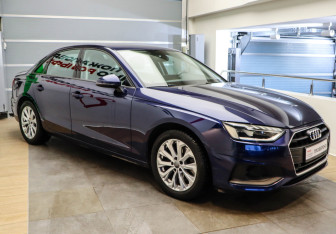 Подержанный автомобиль Audi A4 Sedan 2020 года (3 фото)