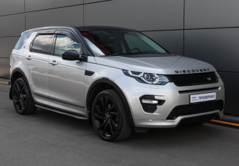 Подержанный автомобиль Land Rover Discovery Sport 2017 года (3 фото)